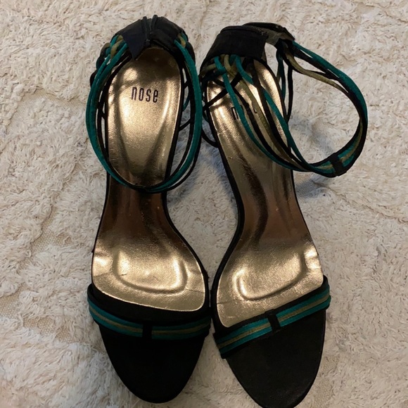 NOSE Strapy satin black green ash gold heel - Picture 2 of 7